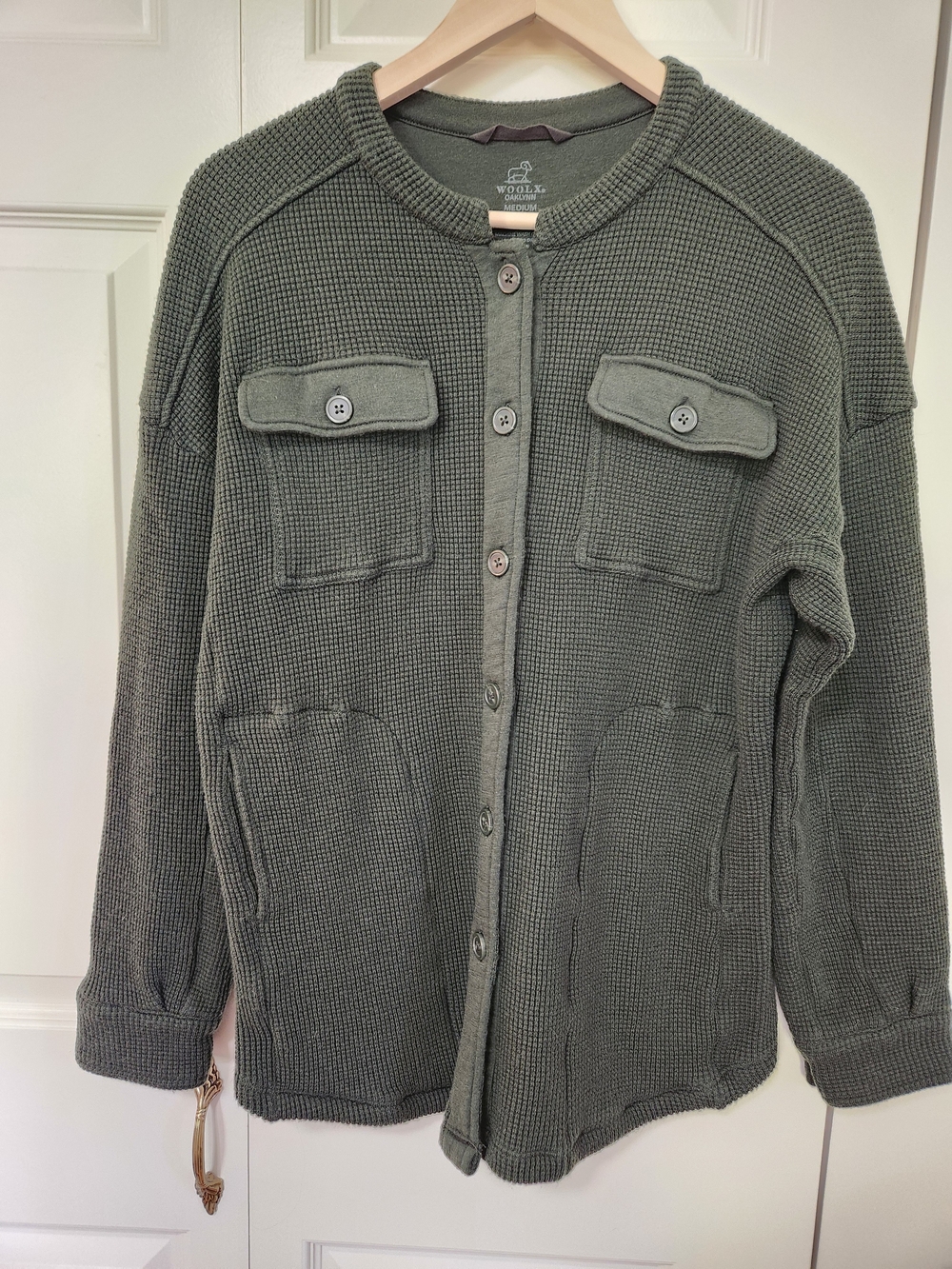 Woolx Oaklynn Olive Waffle-Knit Button Front Cardigan Jacket. Meriono Wool